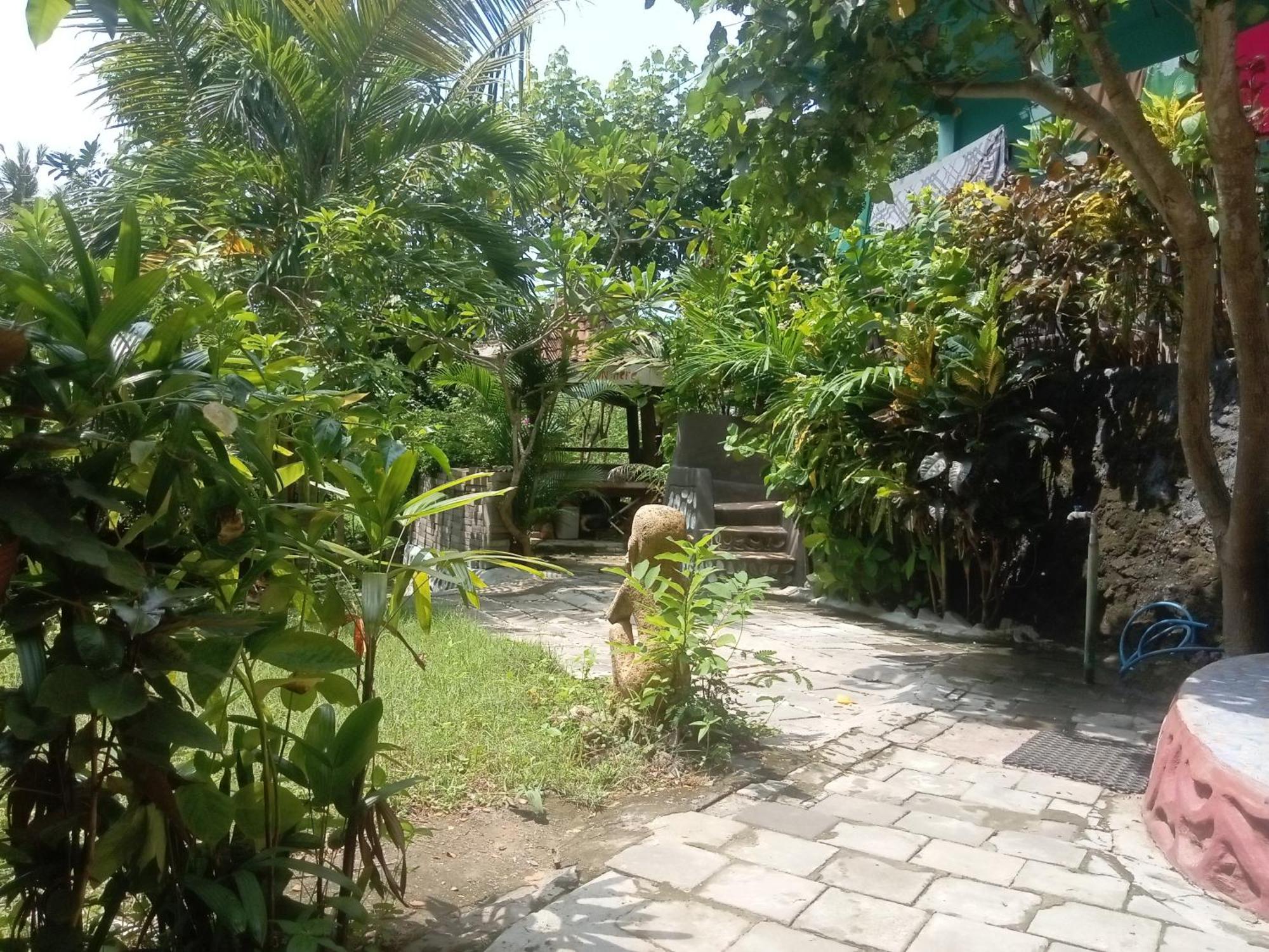 Breeze Hostel Kuta  Eksteriør bilde